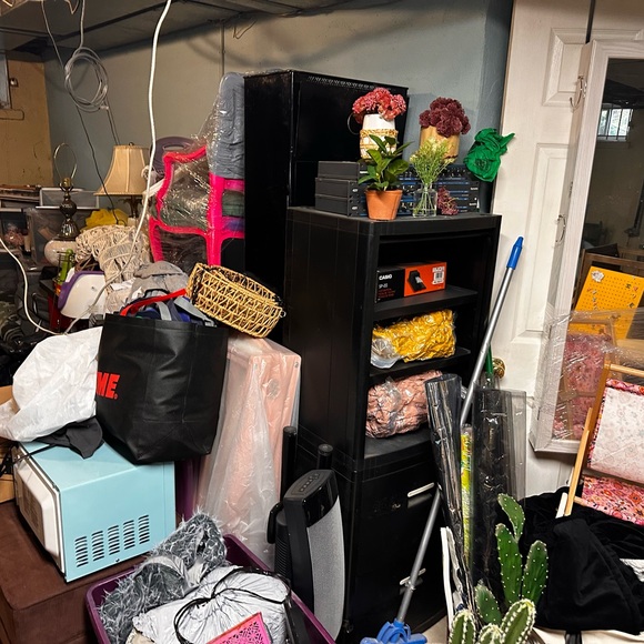 EVERYTHING MUST GO! - Picture 2 of 11